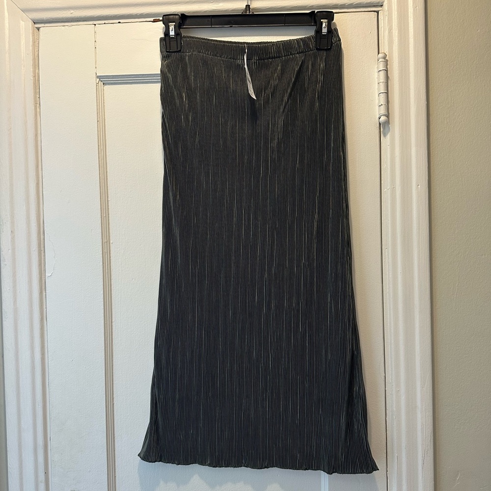 J Crew Spanish Moss Plisse Slip Skirt